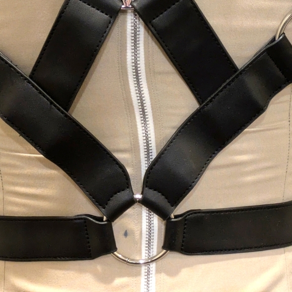 EUC Killstar L/XL Men's Age of Darkness Faux Leather Pentagram Buckle Harness - Picture 7 of 10